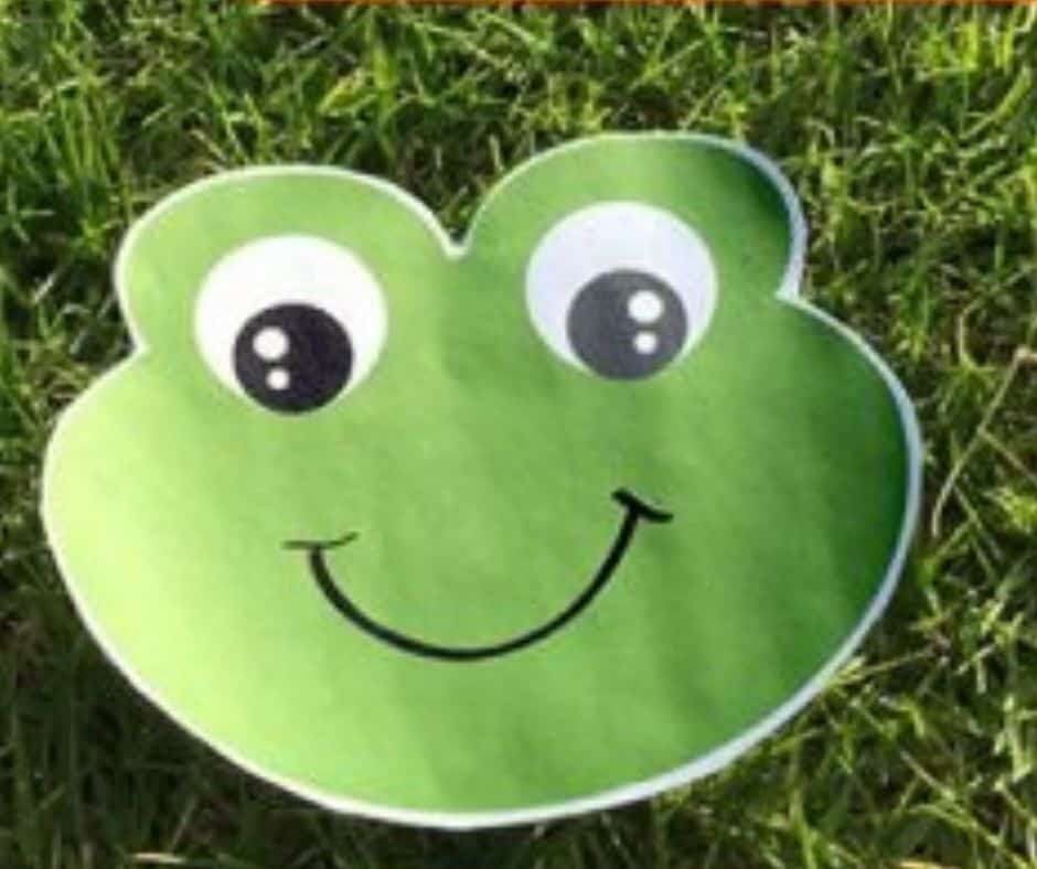 frog face to jump over in leap frog for toddler activity