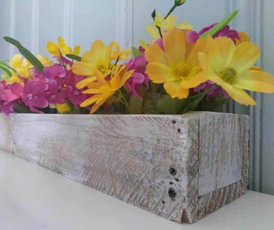 Pallet wood boxes for centerpieces, just made a bunch of them for my n