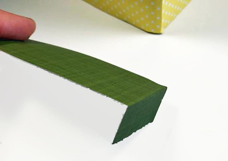 Recycled Box & Paper Pineapple Craft. A fun recycled craft for kids, decorating a party or just for fun.