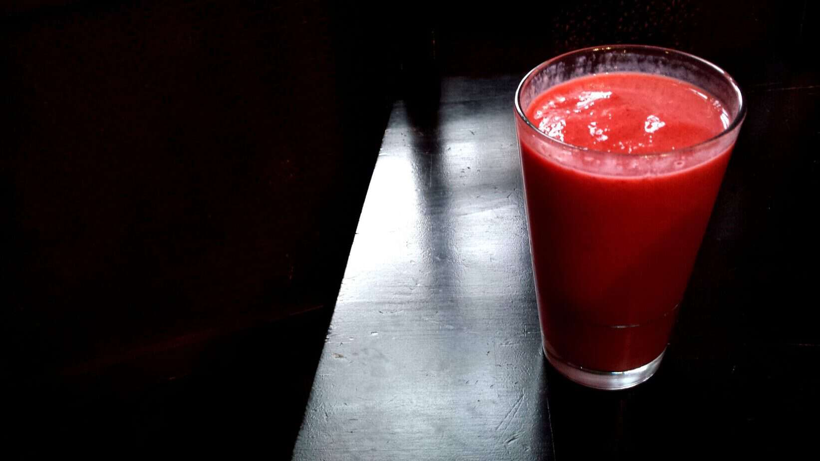 Sugar-Free Fruit Smoothie Recipe Round-Up (THM Compatible)