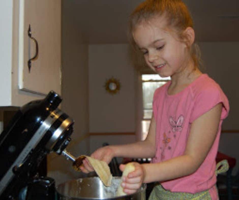 Easy Banana Cake: Family Heirloom Recipe