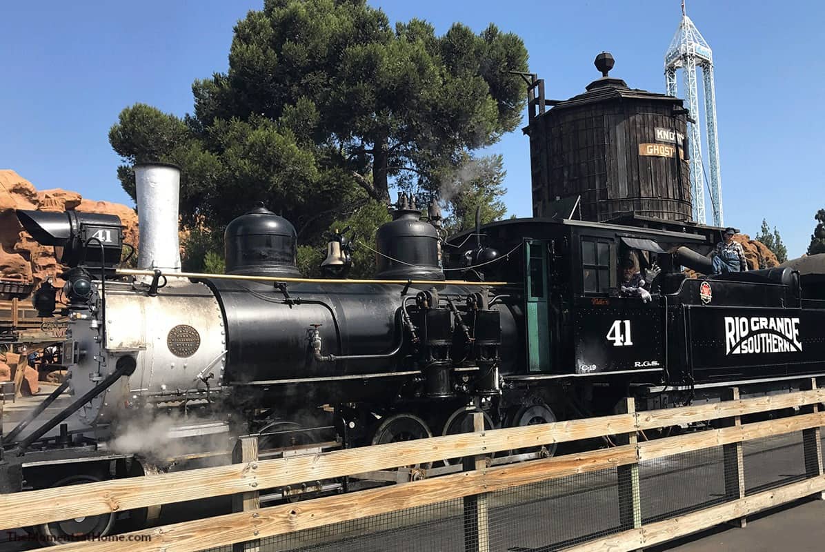 visiting knott's berry farm